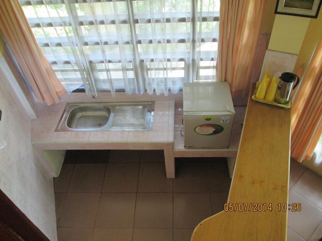 Sapadia Hotel And Cottage Parapat Zimmer foto