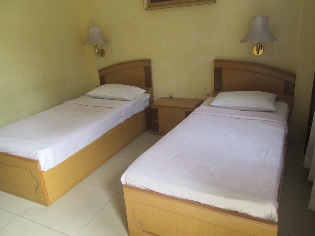 Sapadia Hotel And Cottage Parapat Zimmer foto